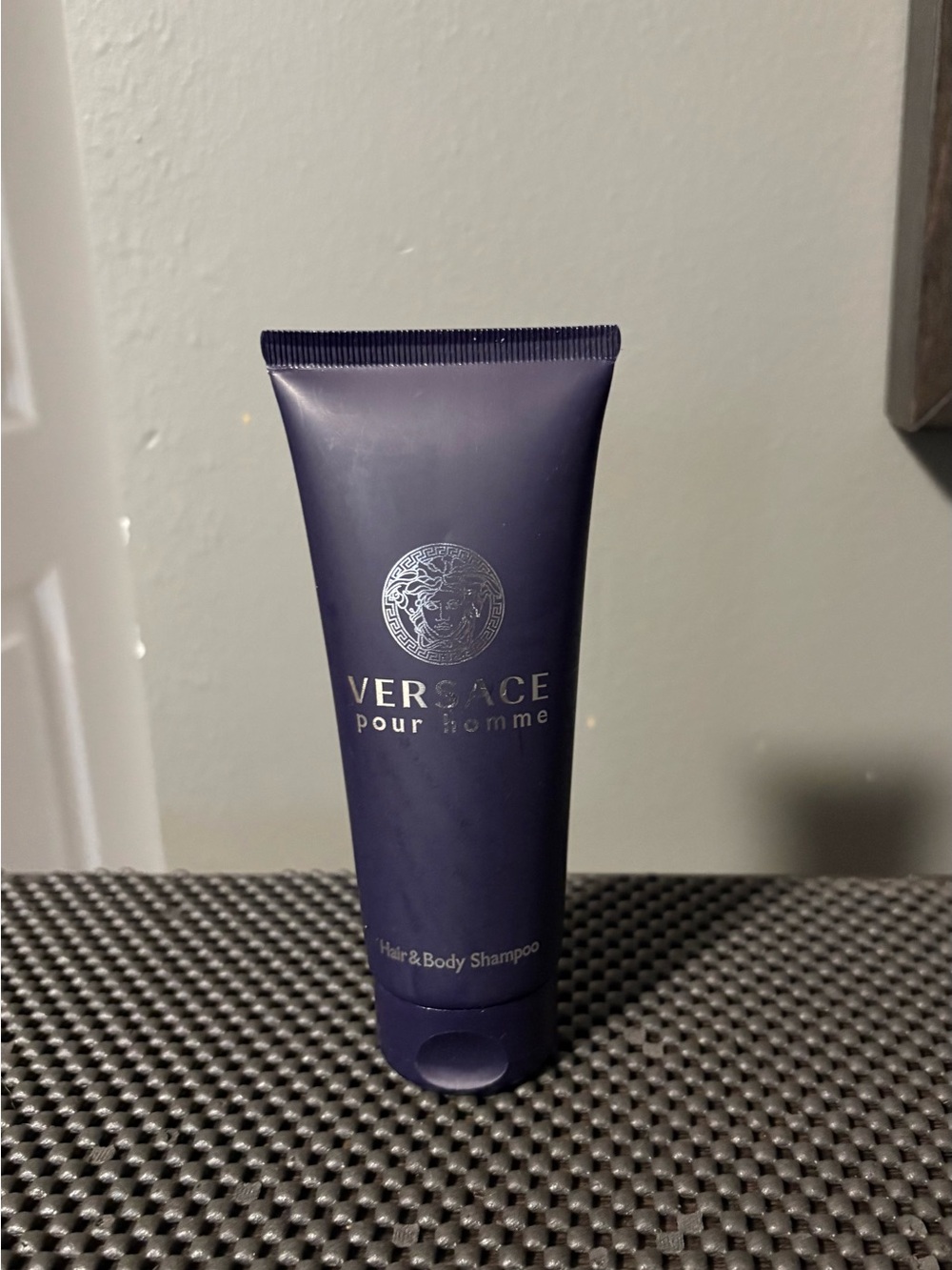 Versace Hair & Body Shampoo